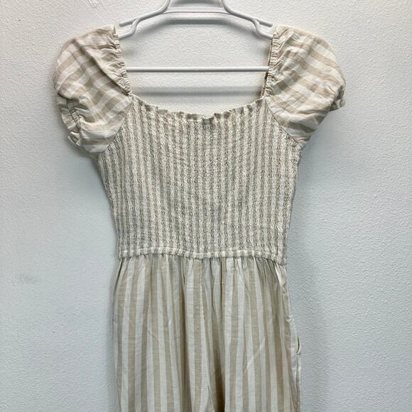 Abercrombie & Fitch Linen Jumpsuit Striped Smocked Body Short Sleeves SP - Picture 8 of 16
